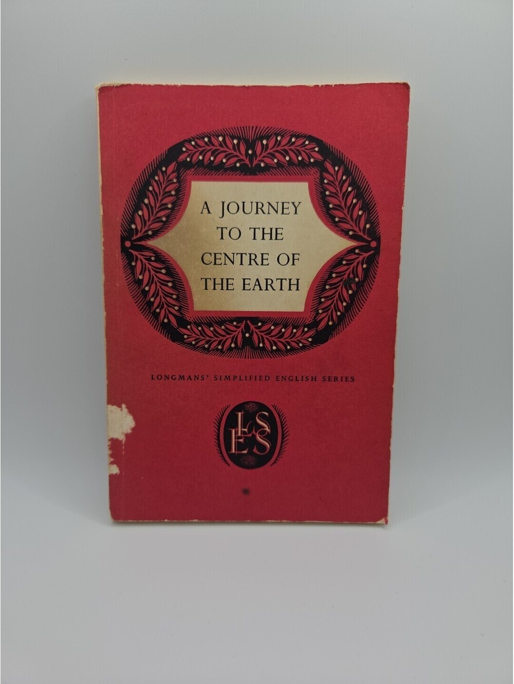 A Journey to the Centre of the Earth Longmans' Simplified Eng - 1005